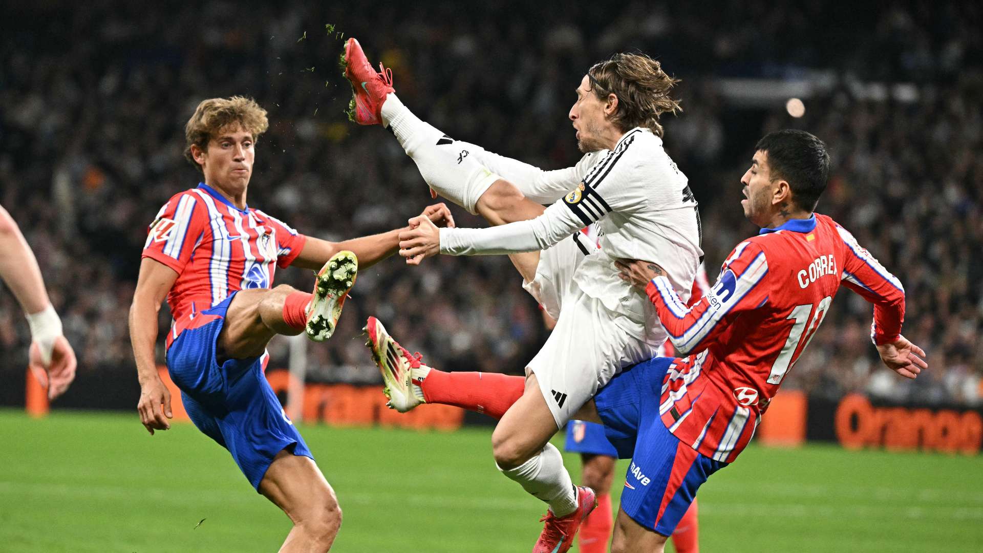 摩拳擦掌 摩拳擦掌